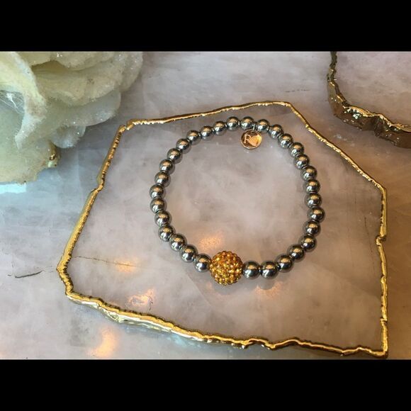 SILVER RUSTIC Cuff with Amber Gold Crystal Bead! - Picture 15 of 17